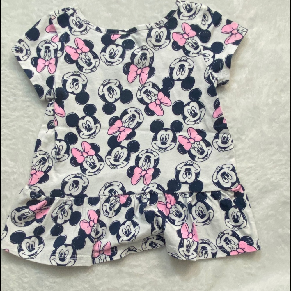 ‼️6 For $20‼️Jumping Bean Minnie Peplum Top